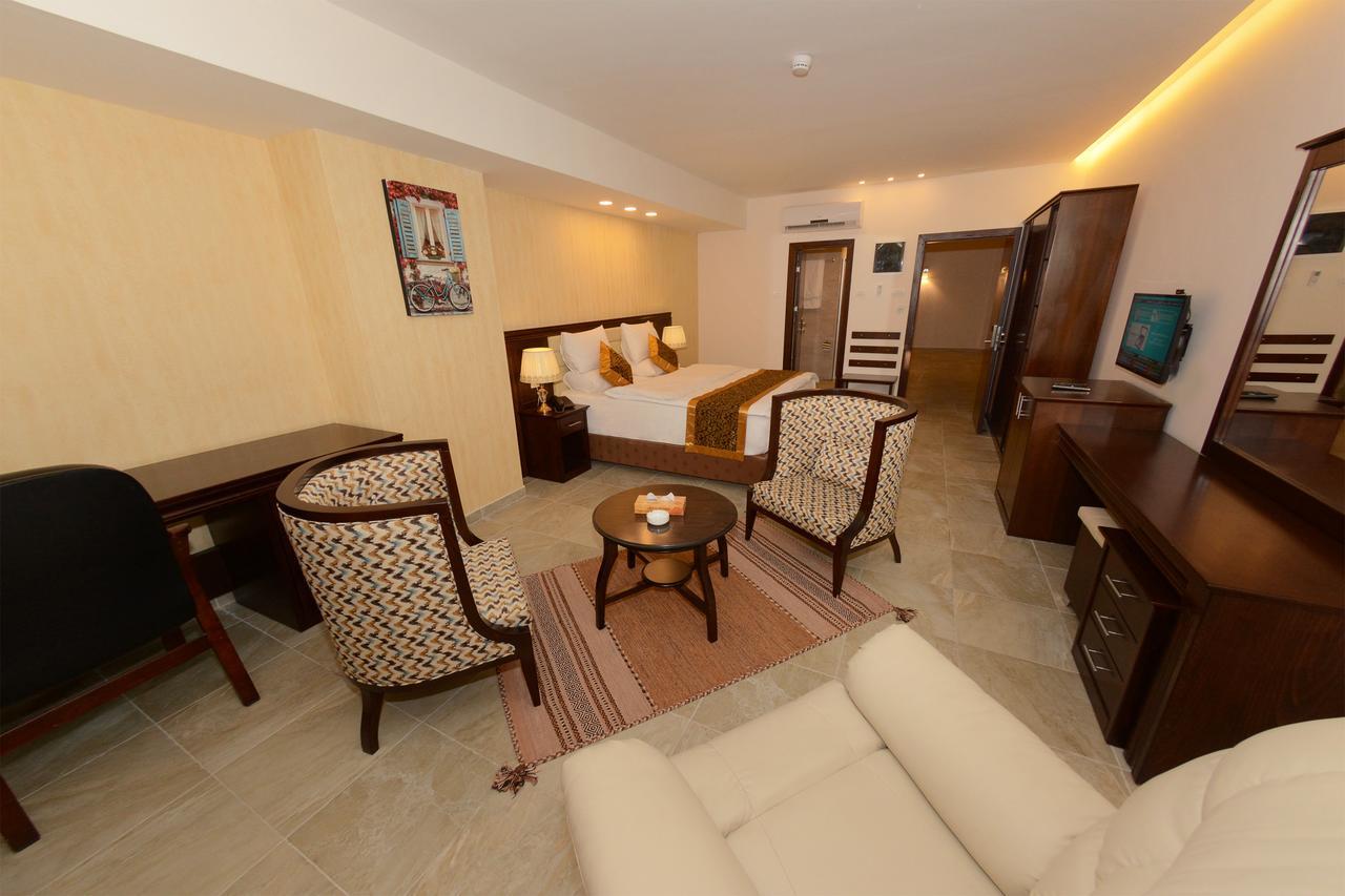 Royal Suites Nablus Exteriör bild