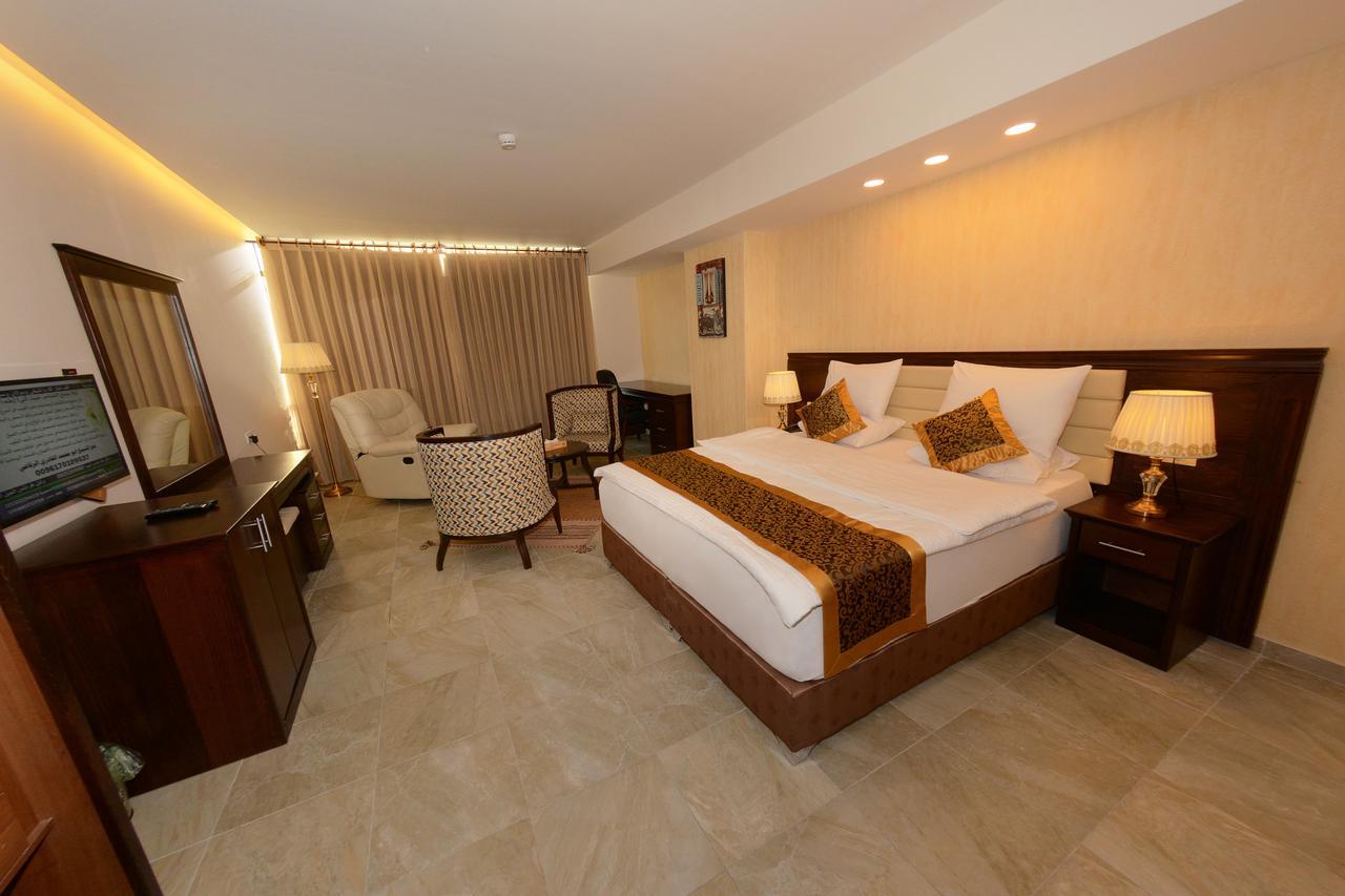 Royal Suites Nablus Exteriör bild