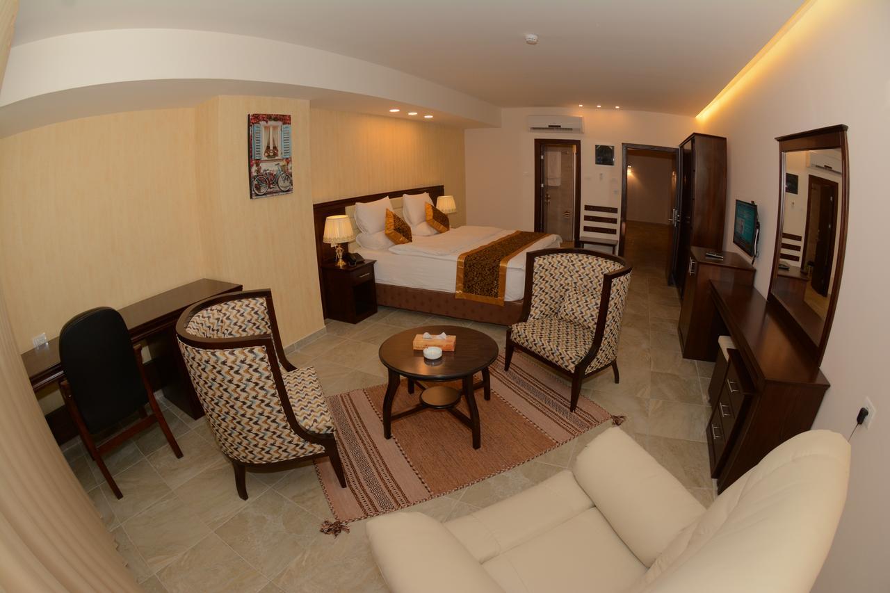 Royal Suites Nablus Exteriör bild