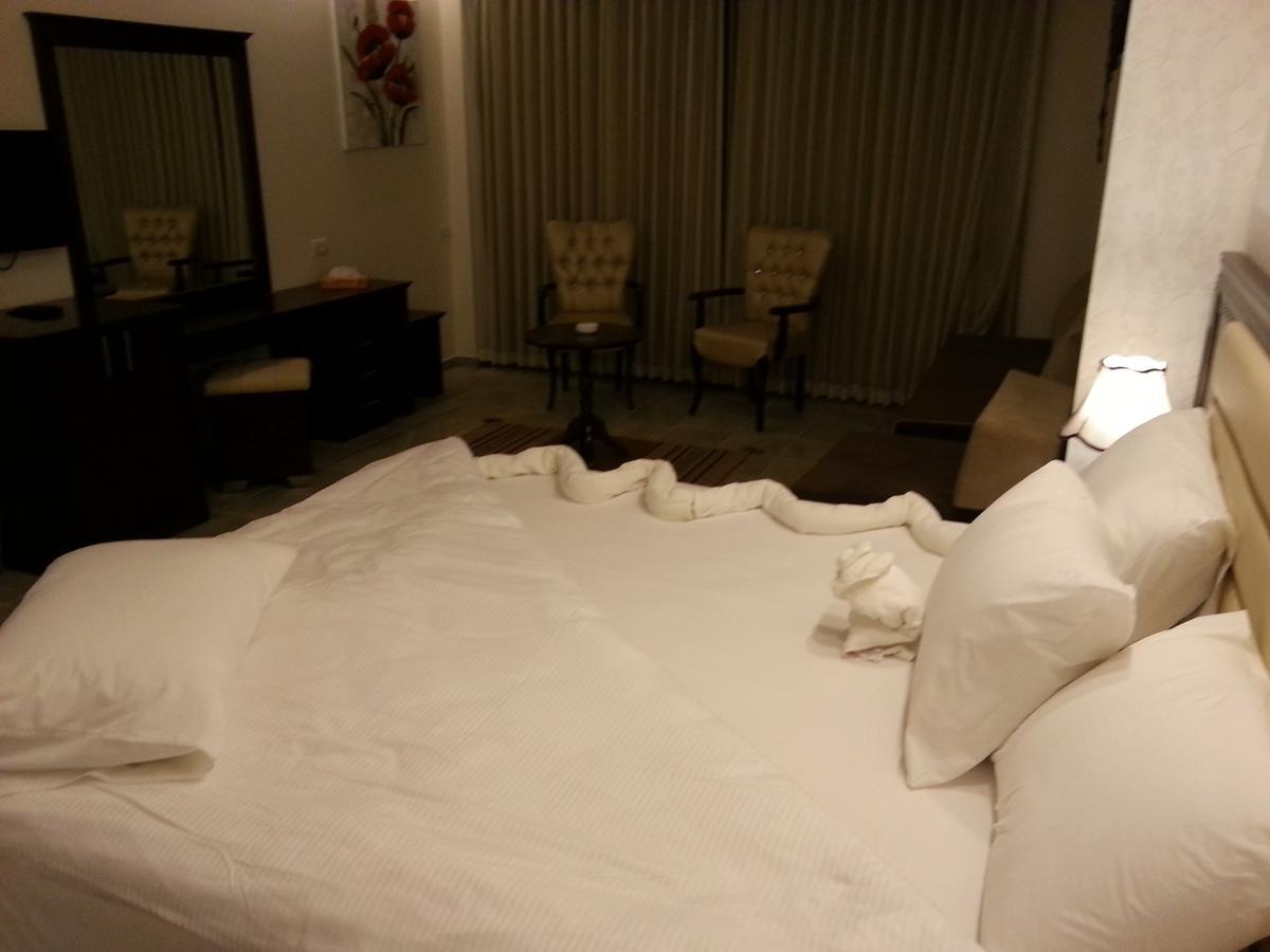 Royal Suites Nablus Exteriör bild