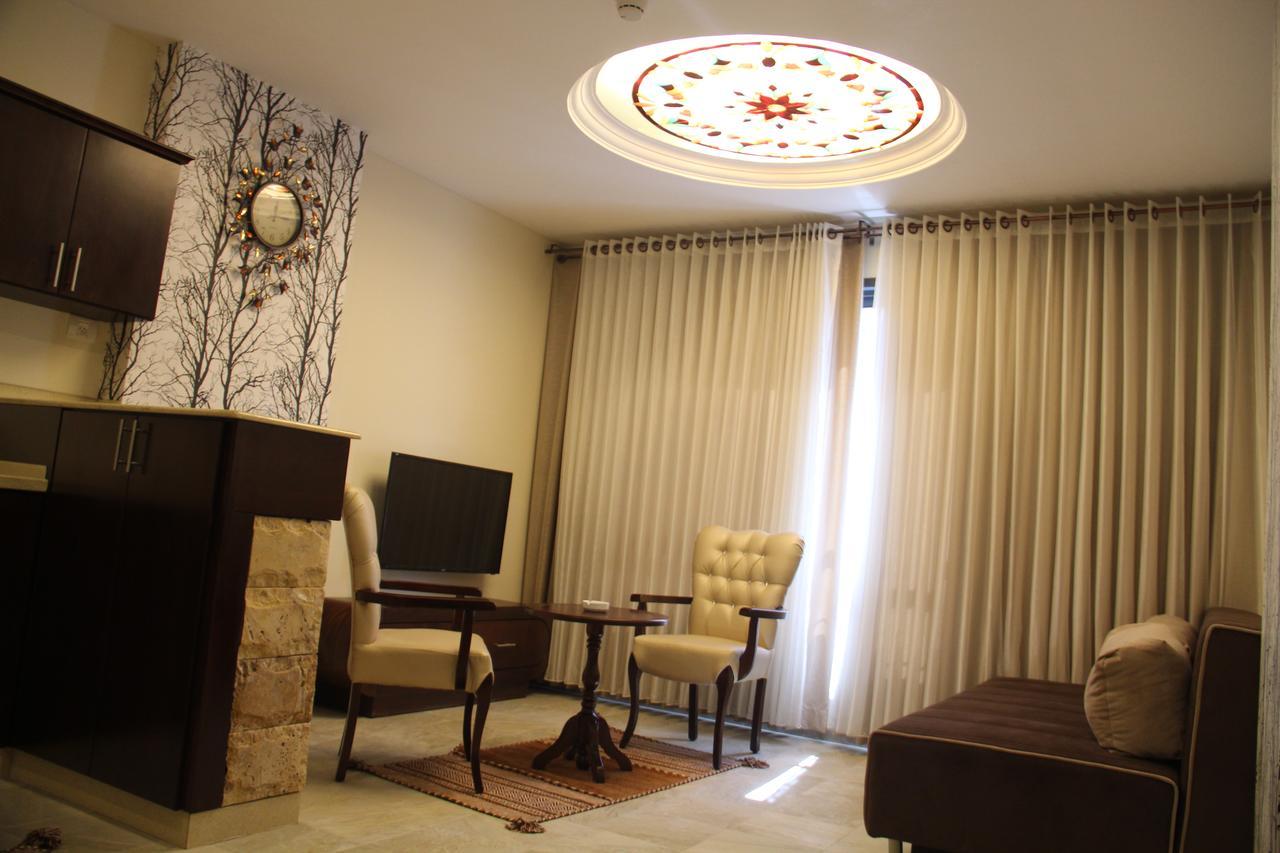 Royal Suites Nablus Exteriör bild