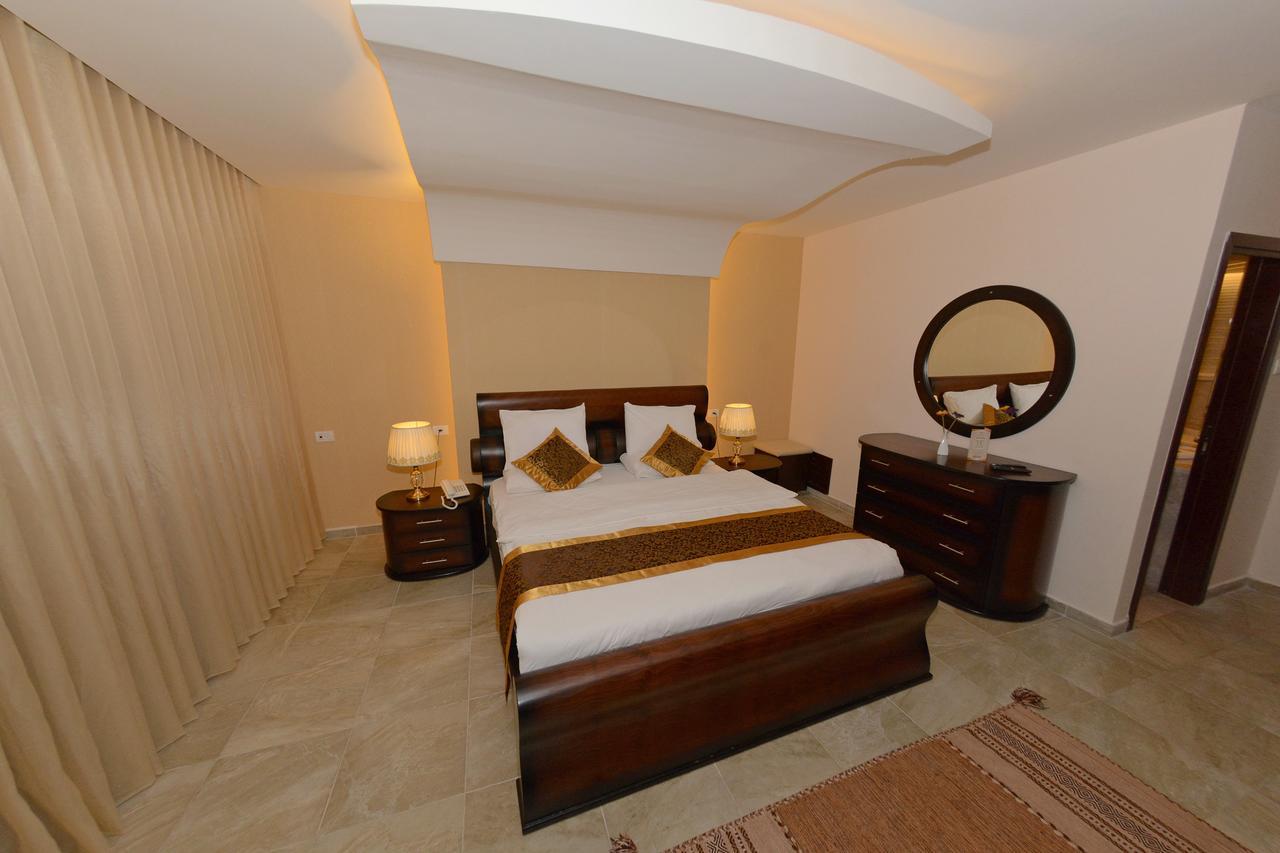 Royal Suites Nablus Exteriör bild