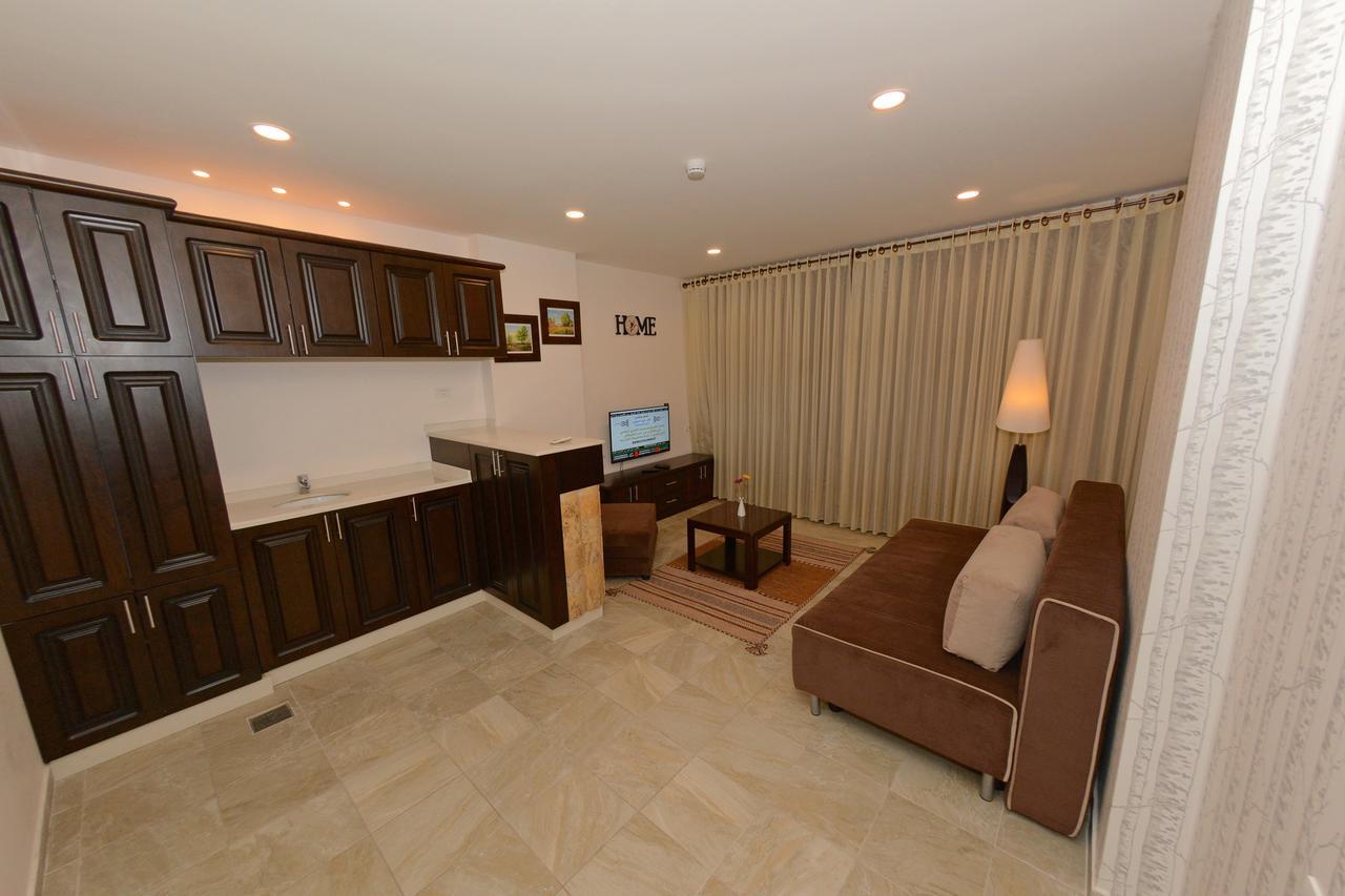 Royal Suites Nablus Exteriör bild